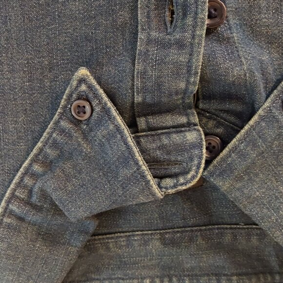 Express Dark Blue NWT Men’s L Denim Button Collared Shirt - Picture 4 of 16